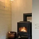 Leilighet Stor, Velutstyrt Sokkel I *