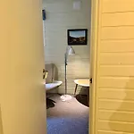 Stor, Velutstyrt Sokkel I