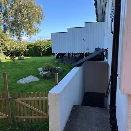 Stor I Mandal, Hos Malfrid Og Rolf Appartement