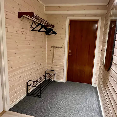 Apartment Stor I Mandal, Hos Malfrid Og Rolf *