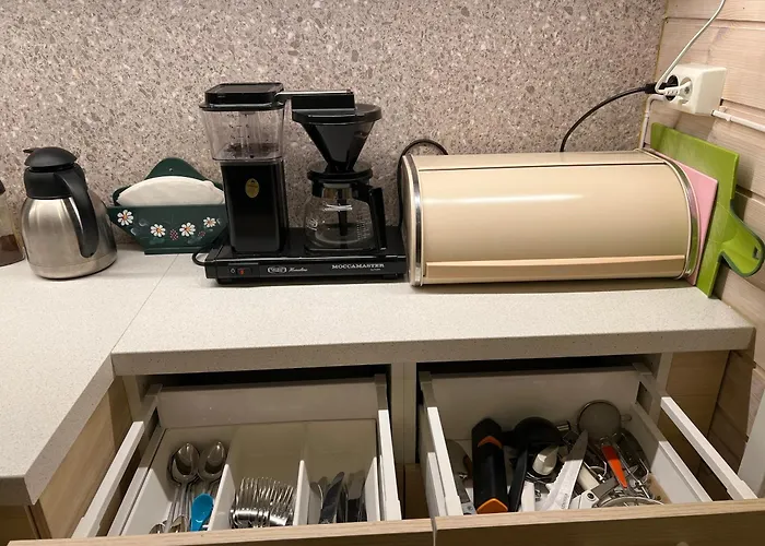 Stor, Velutstyrt Sokkel I