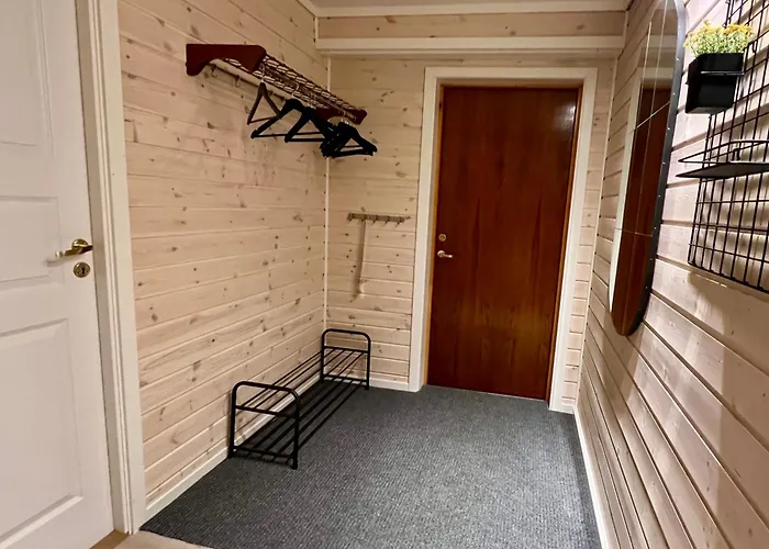 Lägenhet Stor, Velutstyrt Sokkel I *